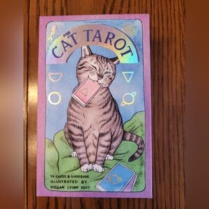 Cat Tarot - 78 Cards and Guidebook